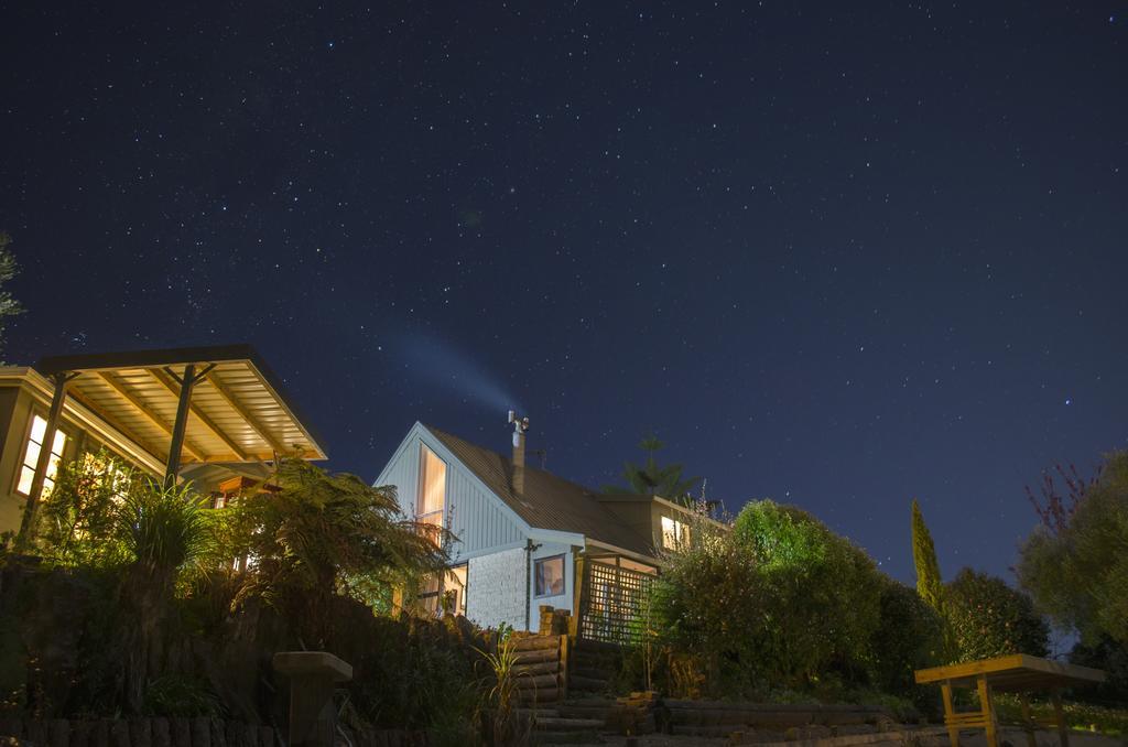 Starry Nights Cabin Fever Waikino Eksteriør bilde